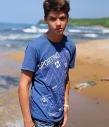 NICE & CUTE BOYS FACES GAY TUBE COLLECTION GREAT TWINKS 5fcd3ecbc44e6.jpg