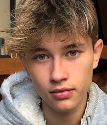 NICE & CUTE BOYS FACES GAY TUBE COLLECTION GREAT TWINKS 5fcd3ef534be1.jpg