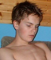 NICE & CUTE BOYS FACES GAY TUBE COLLECTION OUTSTANDING 5fcdbe802f69e.jpg