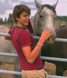 NICE & CUTE BOYS FACES & BODY ALL PHOTO FROM GAY TUBE PROFILES 5fd3c30be1101.jpg