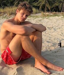 NICE & CUTE BOYS FACES & BODY ALL PHOTO FROM GAY TUBE PROFILES 5fd3c39af2e7f.jpg