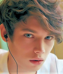 NICE & CUTE BOYS FACES GAY TUBE COLLECTION STUNING 5fde08ff6f787.jpg