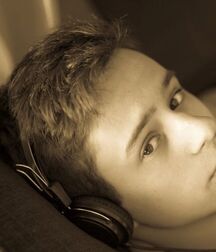 NICE & CUTE BOYS FACES GAY TUBE COLLECTION STUNING 5fde091a4399c.jpg
