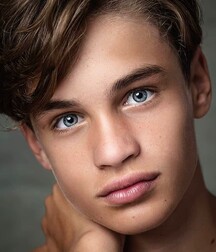 NICE & CUTE BOYS FACES GAY TUBE COLLECTION STUNING 5fde092793c59.jpg
