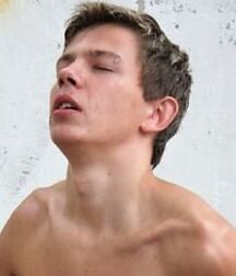 NICE & CUTE BOYS FACES GAY TUBE COLLECTION STUNING 5fde092da42bc.jpg