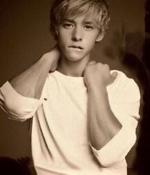 NICE & CUTE BOYS FACES GAY TUBE COLLECTION STUNING 5fde094aaf900.jpg