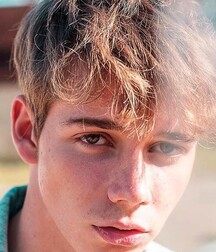 NICE & CUTE BOYS FACES GAY TUBE COLLECTION STUNING 5fde097a23be2.jpg