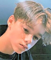 NICE & CUTE BOYS FACES GAY TUBE COLLECTION STUNING 5fde09823d562.jpg