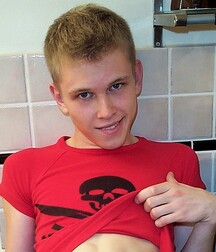 NICE & CUTE TEEN BOYS FACES & BODY - LUCAS GREAT GAY TUBE COLLECTION  5fe8f4a8101a4.jpg