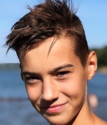 NICE & CUTE TEEN BOYS FACES & BODY - LUCAS GREAT GAY TUBE COLLECTION  5fe8f4bd7aa5c.jpg