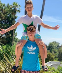 NICE & CUTE TEEN BOYS FACES & BODY - LUCAS GREAT GAY TUBE COLLECTION  5fe8f4db80f35.jpg