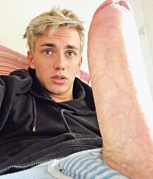 NICE & CUTE BOYS PORN WITH HIS NICE DICKS & BUTTS - LUKAS COLLECTION 3 5ffb38db2237d.jpg