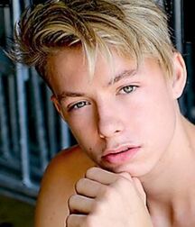NICE & CUTE BOYS GAY TUBE FACES LUKAS COLLECTION 60035f5c984ea.jpg