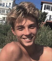NICE & CUTE BOYS GAY TUBE FACES LUKAS COLLECTION 60035f67e8da8.jpg
