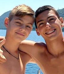 NICE & CUTE BOYS FACES LUKAS BIG COLLECTION 600dcea1393d4.jpg