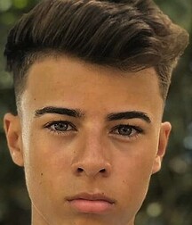 NICE & CUTE TEEN BOYS FACES LUKAS BEST COLLECTION 6010e1fbb8d45.jpg