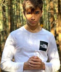NICE & CUTE TEEN BOYS FACES LUKAS BEST COLLECTION 6010e2478b10a.jpg