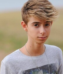 NICE & CUTE TEEN BOYS FACES LUKAS BEST COLLECTION 6010e2d1aae82.jpg