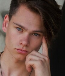 NICE & CUTE TEEN BOYS FACES LUKAS BEST COLLECTION 6010e2e0436d7.jpg