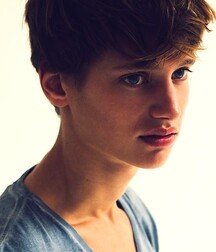 NICE & CUTE TEEN BOYS FACES LUKAS BEST COLLECTION 6010e3073d191.jpg