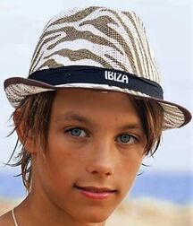 GAY TUBE NICE & CUTE BOYS FACES LUKAS COLLECTION 6016d7598a3c7.jpg