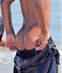 NICE & CUTE BOYS PORN BUTTS LUKAS COLLECTION 601f0fd2cd56a.png