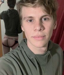 NICE & CUTE BOYS PORN BUTTS LUKAS COLLECTION 601f1054073cb.jpg