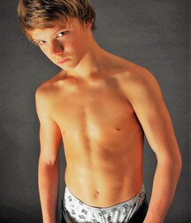 NICE & CAUTE BOYS FACES & BODY LUKAS COLLECTION 60204f4664d50.jpg