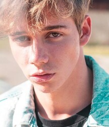 NICE & CAUTE BOYS FACES & BODY LUKAS COLLECTION 6020506ee695d.jpg