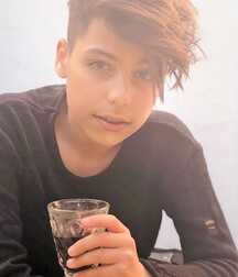 NICE & CAUTE BOYS FACES & BODY LUKAS COLLECTION 602051910642e.jpg