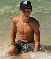 NICE & CUTE BOYS PORN FACES & BODY LUKAS COLLECTION 602188fbae593.jpg
