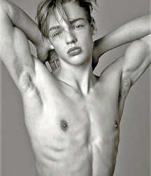 NICE & CUTE BOYS PORN FACES & BODY LUKAS COLLECTION 602188ff2e547.jpg