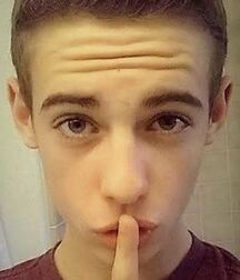 NO PORN - NICE & CUTE BOYS FACES - LUKAS COLLECTION 603fe679c2f4c.jpg