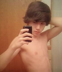 NO PORN - NICE & CUTE BOYS FACES - LUKAS COLLECTION 603fe67d82fec.jpg