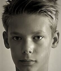 NO PORN - NICE & CUTE BOYS FACES - LUKAS COLLECTION 603fe71bb4b44.jpg