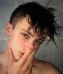 NO PORN - NICE & CUTE BOYS FACES - LUKAS COLLECTION LIFE 60595410efac6.png