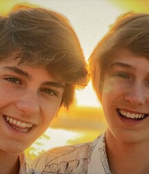 NO PORN - NICE & CUTE BOYS FACES - LUKAS COLLECTION LIFE 60595458735e3.jpg