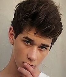 NO PORN - NICE & CUTE BOYS FACES - LUKAS COLLECTION LIFE 605954874e841.jpg
