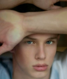 NO PORN - NICE & CUTE BOYS FACES - EASTER LUKAS COLLECTION 606a18b7b716b.png