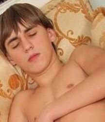 NO PORN - NICE & CUTE BOYS FACES - EASTER LUKAS COLLECTION 606a18f2b9665.jpg