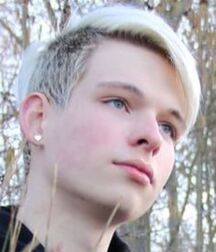 NO PORN - NICE & CUTE BOYS FACES - EASTER LUKAS COLLECTION 606a18fccebe1.jpg