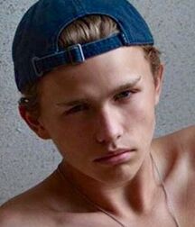 NO PORN - NICE & CUTE BOYS FACES - EASTER LUKAS COLLECTION 606a190631213.jpg