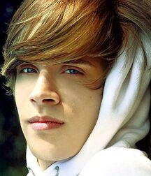 NO PORN - NICE & CUTE BOYS FACES - EASTER LUKAS COLLECTION 606a194f1514a.jpg