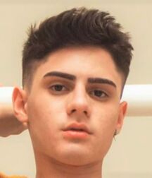 NO PORN - NICE & CUTE BOYS FACES - LUKAS COLLECTION UNKNOWN 60a082d28e866.jpg