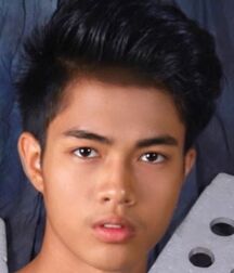 NO PORN - NICE & CUTE BOYS FACES - LUKAS COLLECTION UNKNOWN 60a0831217906.jpg
