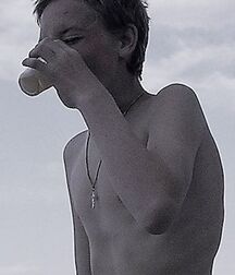 NO PORN - NICE & CUTE BOYS FACES - LUKAS COLLECTION UNKNOWN 60a08337b0e17.jpeg