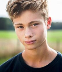 LUKAS COLLECTION - CUTE & NICE BOYS FACES GAY TUBE 60bb8d266136c.jpg