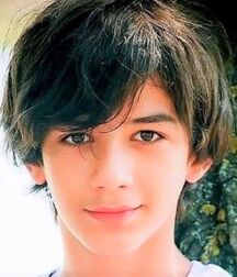 LUKAS COLLECTION - CUTE & NICE BOYS FACES GAY TUBE 60bb8d2a54e63.jpeg