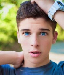 LUKAS COLLECTION - CUTE & NICE BOYS FACES GAY TUBE 60bb8d79e41d9.jpg