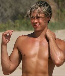 LUKAS COLLECTION - CUTE & NICE BOYS FACES GAY TUBE 60bb8eb920017.jpg